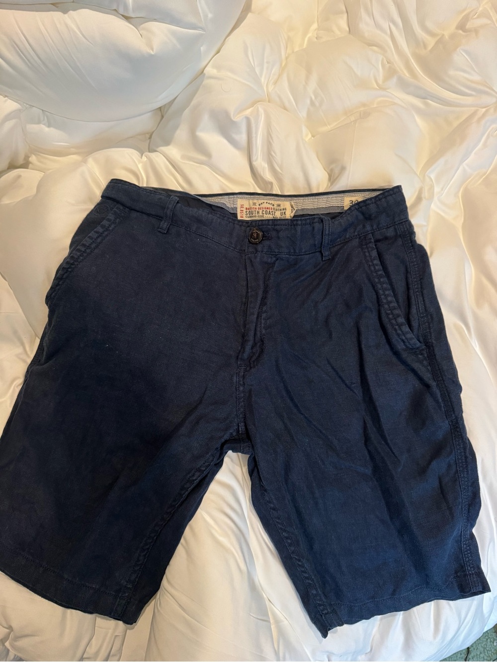 FATFACE Men's Navy Flat-Front Linen Shorts